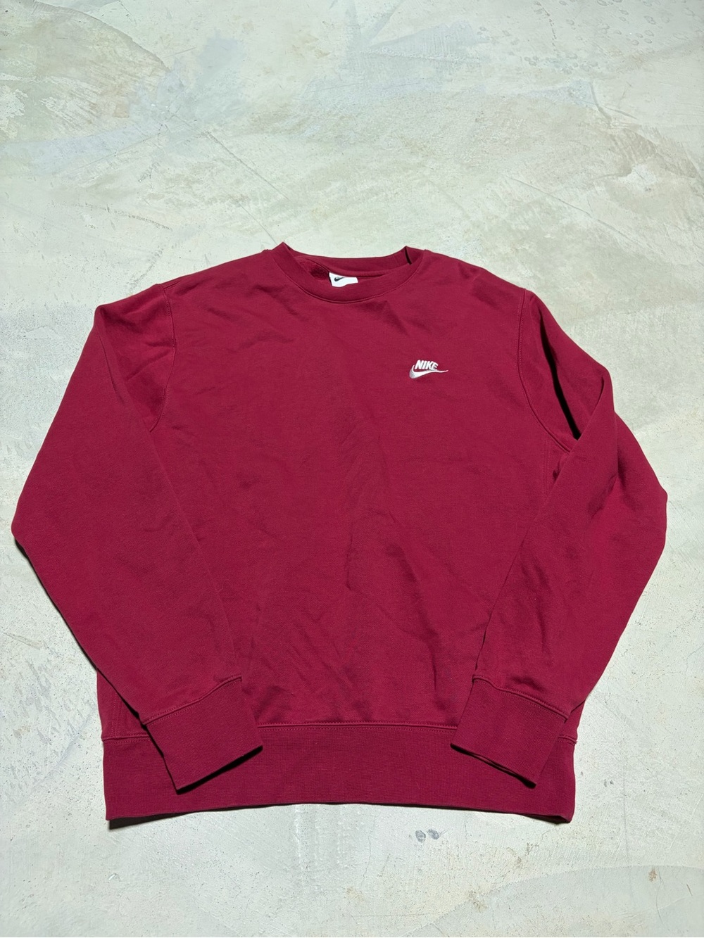 Nike Men's red Crewneck Sweatshirt medium